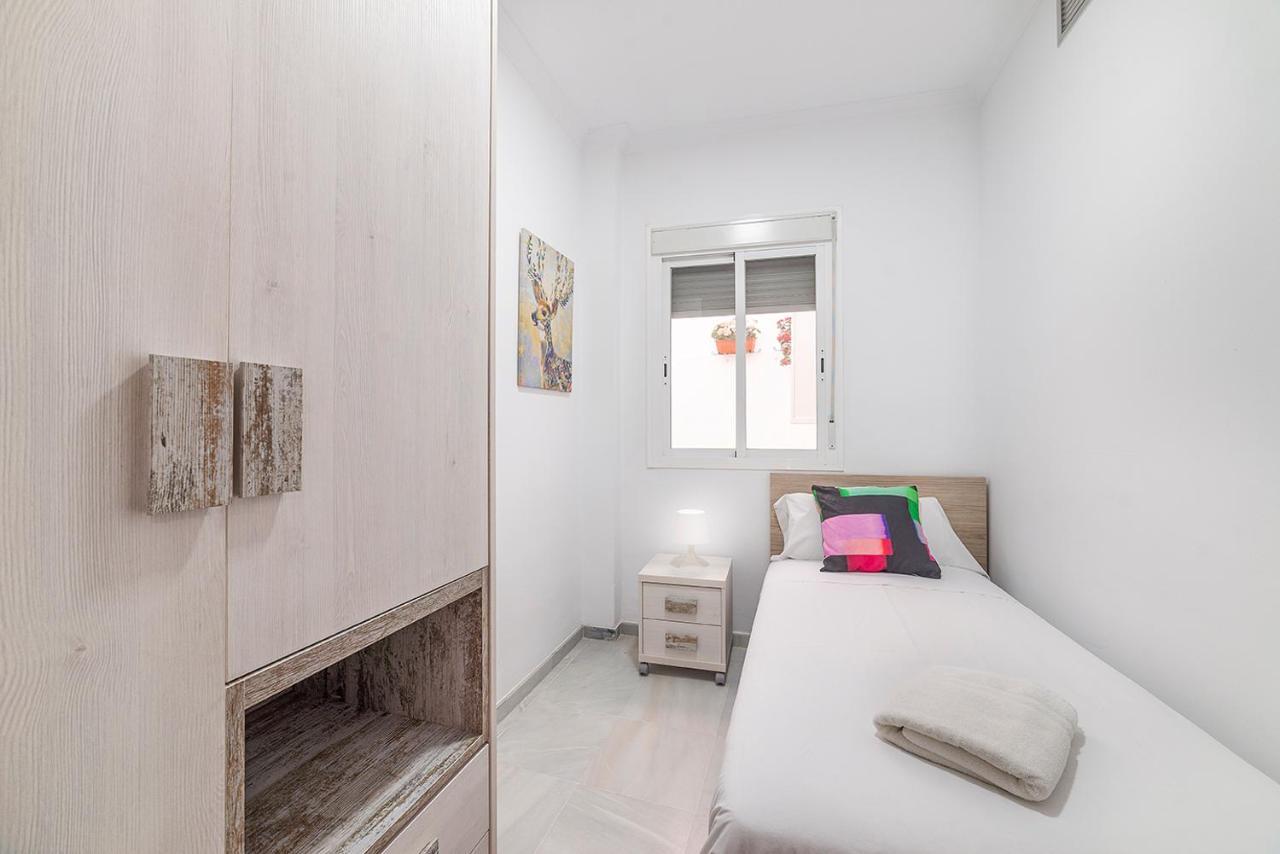 Alohamundi Feria Apartment Sevilla Bagian luar foto