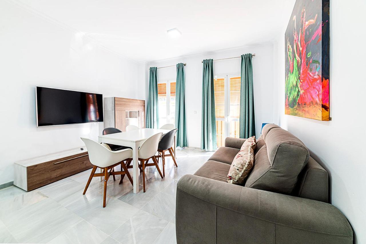 Alohamundi Feria Apartment Sevilla Bagian luar foto